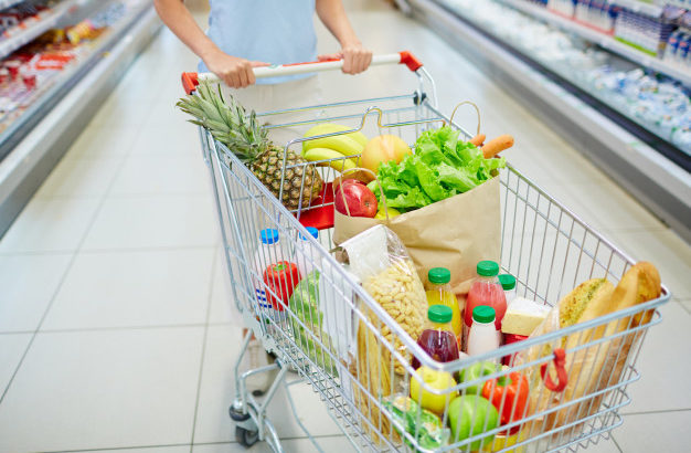 Comment faire ses courses moins cher grâce à un panier malin ?